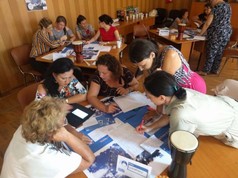 Asociația Ascendis aduce metode de training din business în școlile de stat: compania oferă pro-bono programe de formare pentru echipe de învățători și profesori